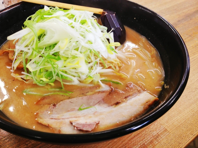 【北海道】札幌ラーメン-640×480.jpg